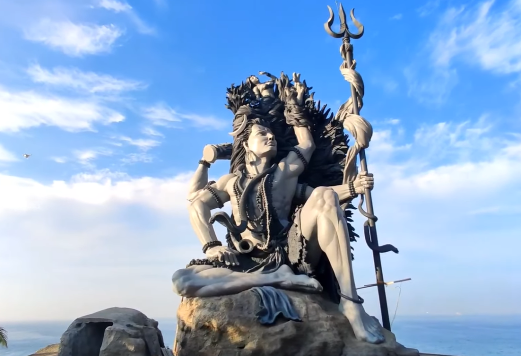 Aazhimala Shiva Statue